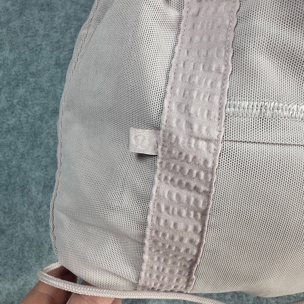 Lululemon Pack Light Packable Pullover Rain Jacke… - image 6